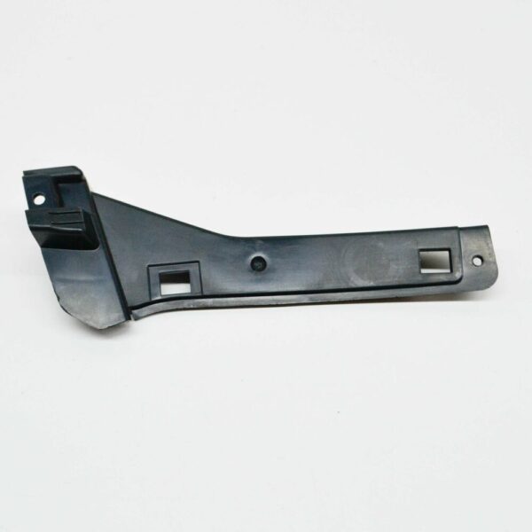 4G8807084B - NEW AUDI A7 SPORTBACK 4G8 FRONT BUMPER RIGHT ADAPTER 4G8807084B ORIGINAL