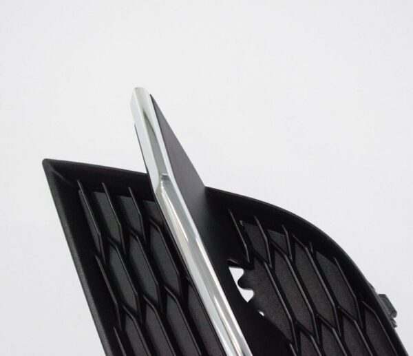 4G8807648G9B9 - NEW AUDI A7 4G8 S-LINE FRONT RIGHT BUMPER GRILL 4G8807648G9B9
