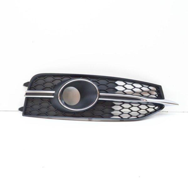 4G8807682E9B9 - NEW AUDI A7 4GA S FRONT BUMPER RIGHT FOG LIGHT GRILLE 4G8807682E9B9 OEM