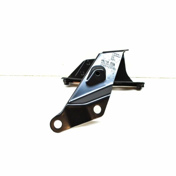 4G8821136D - NEW AUDI A7 4G RIGHT BRACE 4G8821136D