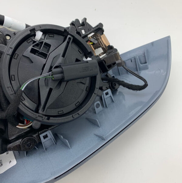 4G8858532GGRU - NEW AUDI A7 SPORTBACK 4G FRONT RIGHT MIRROR MOUNTING 4G8858532GGRU ORIGINAL