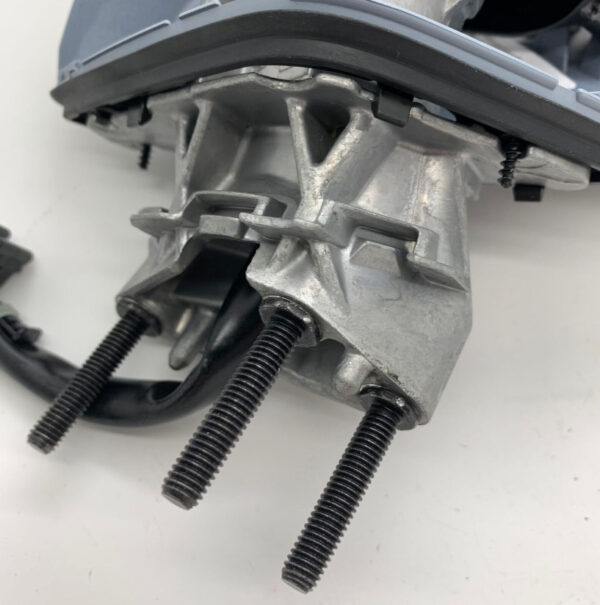 4G8858532GGRU - NEW AUDI A7 SPORTBACK 4G FRONT RIGHT MIRROR MOUNTING 4G8858532GGRU ORIGINAL