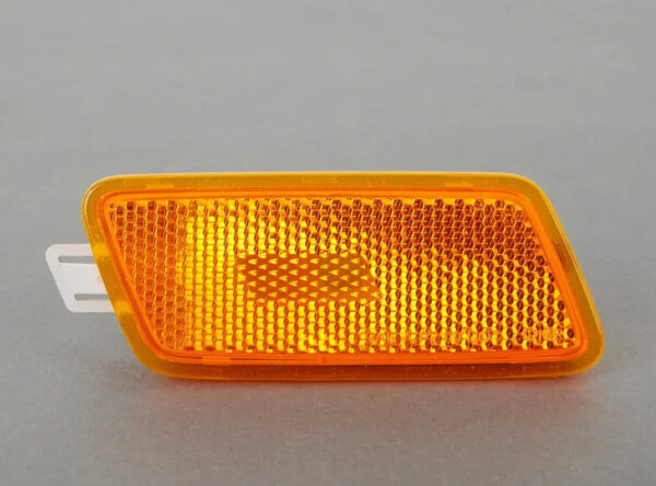 4G8945072 - NEW AUDI A7 SPORTBACK 4G FRONT RIGHT SIDE MARKER LIGHT 4G8945072 ORIGINAL