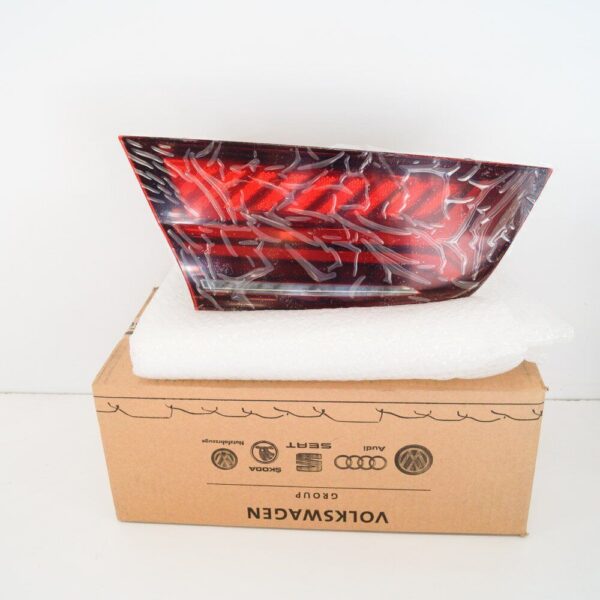 4G8945095H - NEW AUDI A7 4G8 REAR LEFT TAIL LIGHT LED 4G8945095H ORIGINAL