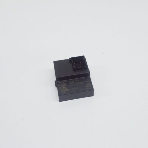 4G8959252 - AUDI A7 Sportback 4G8 Rear Electric Spoiler Control Unit 4G8959252 NEW GENUINE