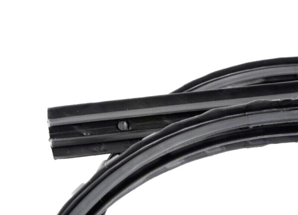 4G9071633A - NEW GENUINE AUDI A1 A3 A4 A5 A6 A7 A8 Q5 Q7 Fluted Roof Rack Rubber Strip
