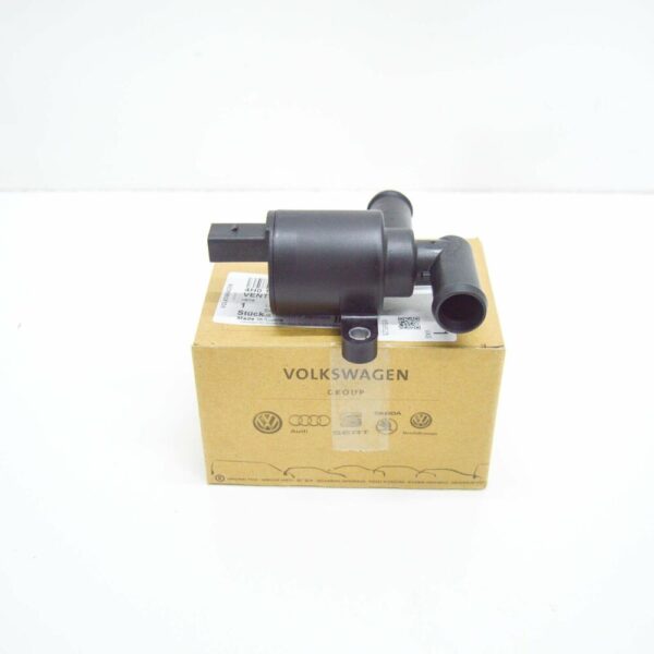 4H0121671D - NEW AUDI A4 B8 HEATING CONTROL VALVE SOLENOID 4H0121671D ORIGINAL