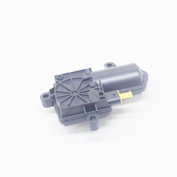 4H0133246J - NEW AUDI A3 8V EXHAUST VALVE FLAP SERVO MOTOR 4H0133246J ORIGINAL