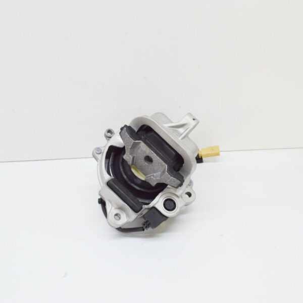 4H0199382CC - NEW AUDI A8 D4 RIGHT ENGINE MOUNTING 4H0199382CC ORIGINAL