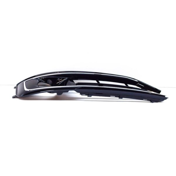 4H0807680PT94 - Audi A8 D4 fog light grille right 4H0807680PT94 4H0807680P T94 NEW
