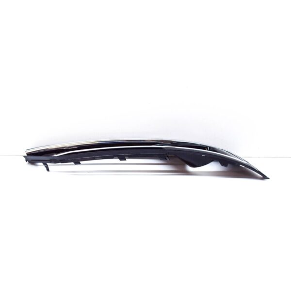 4H0807680PT94 - Audi A8 D4 fog light grille right 4H0807680PT94 4H0807680P T94 NEW