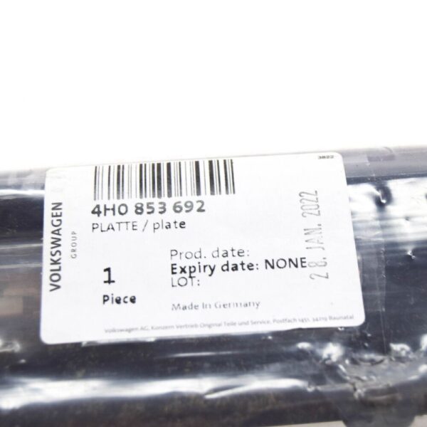 4H0853692 - AUDI A8 4H D4 FRONT UPPER STRIKER PLATE 4H0853692 NEW GENUINE
