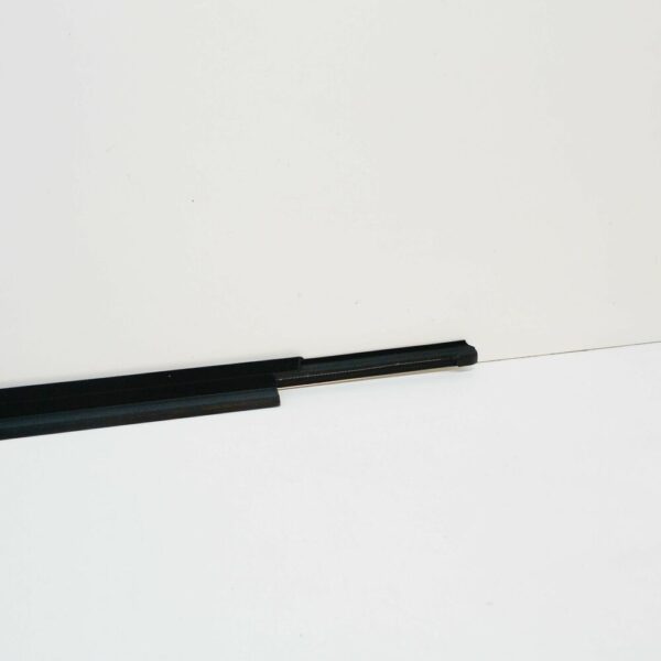 4H0853764D2ZZ - NEW AUDI A8 D4 REAR RIGHT DOOR WINDOW SLOT SEAL 4H0853764D2ZZ