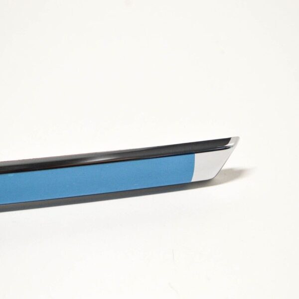 4H0853927B2ZZ - NEW AUDI A8 D4 TRUNK LID TRIM MOLDING 4H0853927B2ZZ 4H0853927B 2ZZ