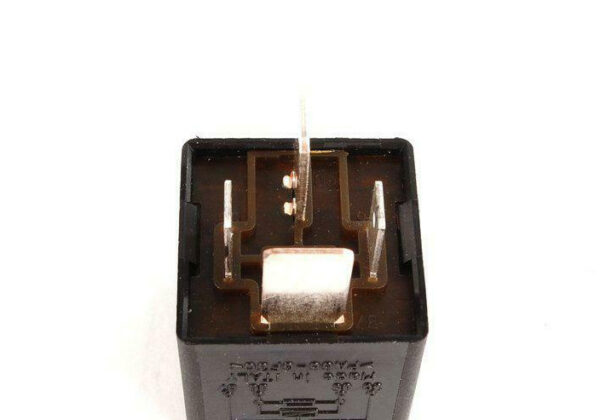 4H0951253 - NEW AUDI A1 8X ADDITIONAL ELECTRIC AIR HEATER RELAY 4H0951253 ORIGINAL