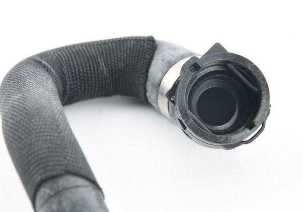4H1819372M - NEW AUDI A8 D4 FEED COOLANT HOSE LHD 4H1819372M ORIGINAL