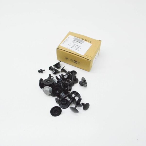 4K0098629 - NEW AUDI A6 C8 WHEEL HOUSING LINER BOLTS SET 4K0098629 ORIGINAL