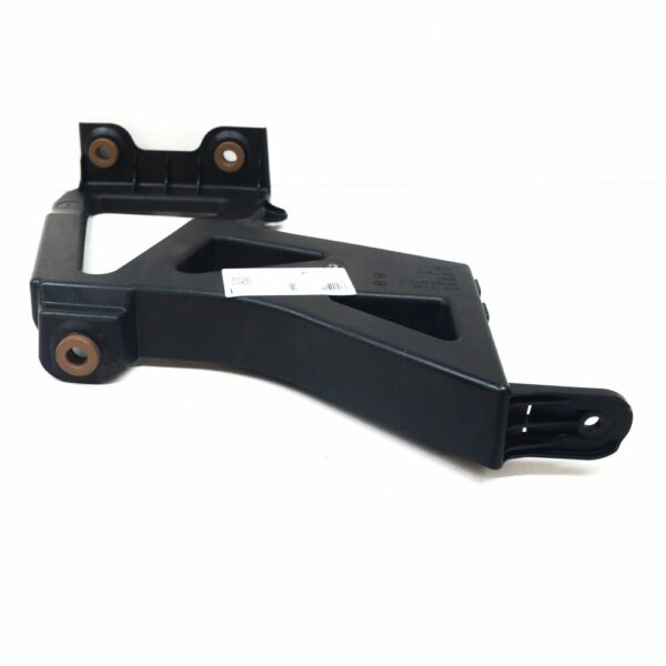 4K0121261H - NEW AUDI A6 C8 AVANT ADDITIONAL COOLANT RADIATOR BRACKET 4K0121261H ORIGINAL