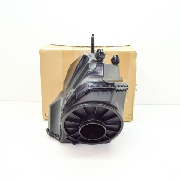 4K0133838AA - NEW AUDI A6 C8 ENGINE AIR FILTER BOX 4K0133838AA ORIGINAL