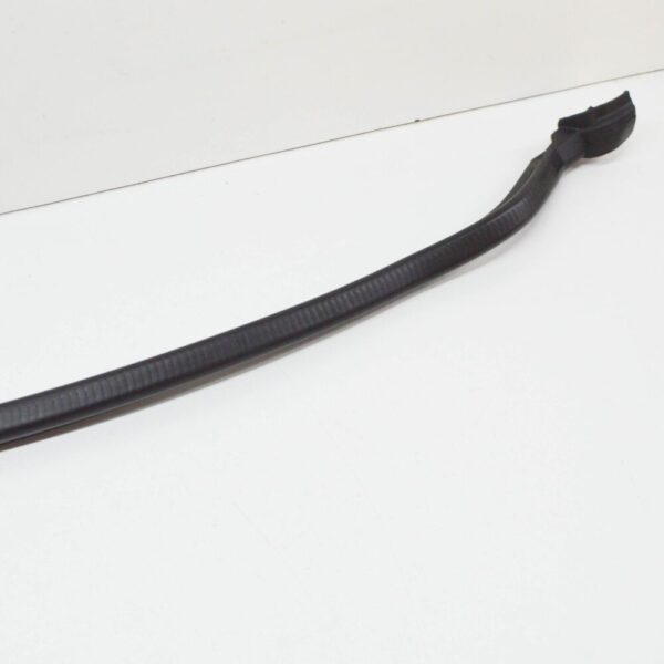 4K0839718 - Audi A6 C8 door exterior seal rear right 4K0839718 NEW ORIGINAL