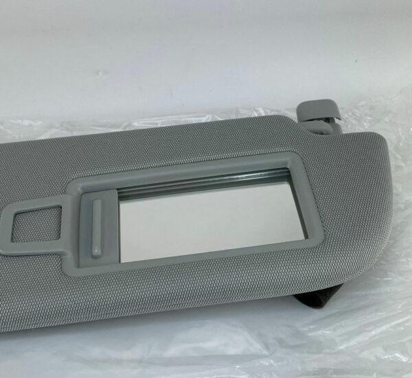 4K0857552B3FW - NEW AUDI A6 C8 RIGHT SIDE SUN VISOR RHD 4K0857552B 3FW 4K0857552B3FW ORIGINAL