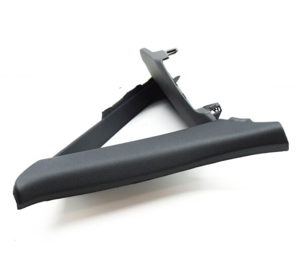 4K5867288APCB - NEW AUDI A6 C8 RIGHT SIDE C-PILLAR TRIM 4K5867288APCB ORIGINAL