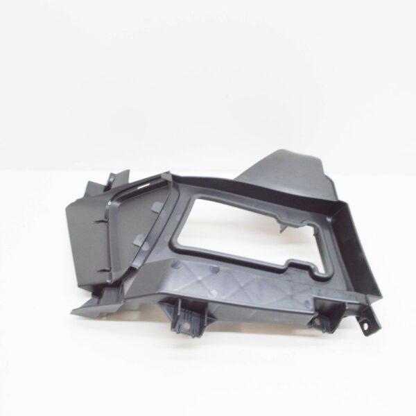 4K8121764D - NEW AUDI A7 SPORTBACK 4K8 FRONT RIGHT AIR GUIDE PART 4K8121764D 2019 ORIGINAL