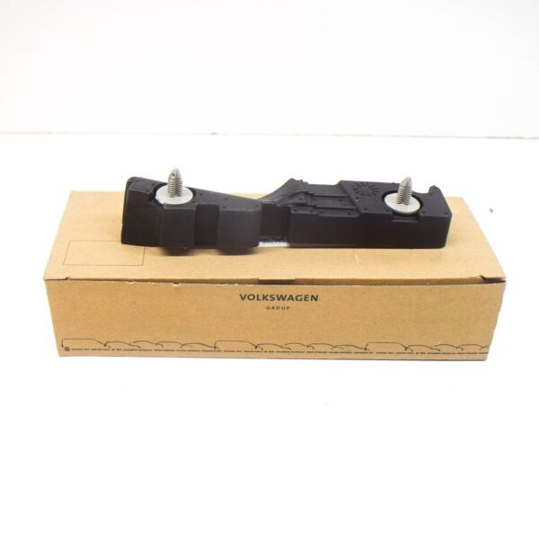 4K8807251 - Audi A6 C8 fender insert front left insulator 4K8807251 NEW REAL