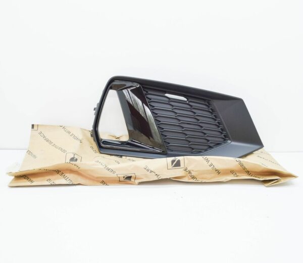4K8807648D3FZ - NEW AUDI A7 SPORTBACK 4K FRONT RIGHT AIR GUIDE GRILLE 4K8807648D3FZ ORIGINAL