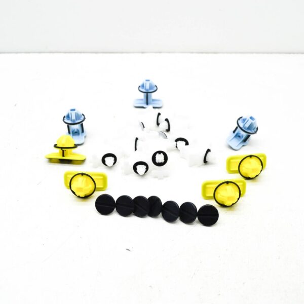 4K8898909 - NEW AUDI A6 AVANT C8 SIDE MEMBER TRIMM MOUNTING KIT 4K8898909 ORIGINAL