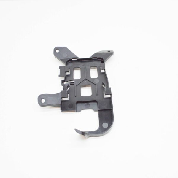 4K8907911B - NEW AUDI A7 SPORTBACK 4K8 FRONT LEFT BLIND MODULE HOLDER 4K8907911B ORIGINAL