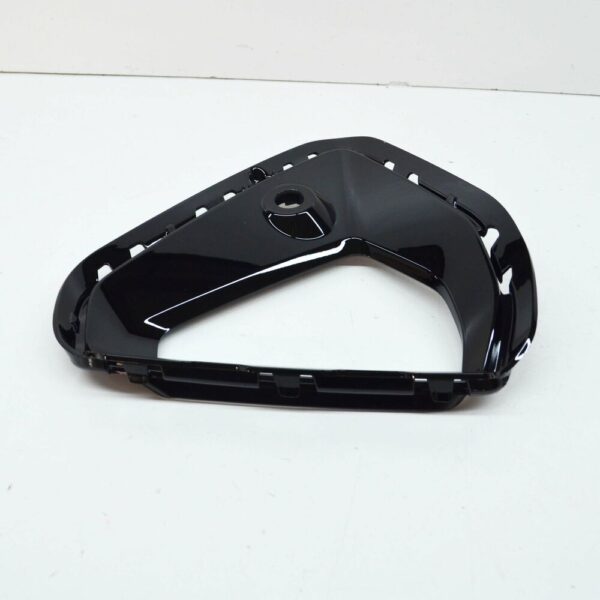 4KE121736CY9B - AUDI E-TRON GEN Front Bumper Right Air Guide Trim 4KE121736CY9B NEW GENUINE