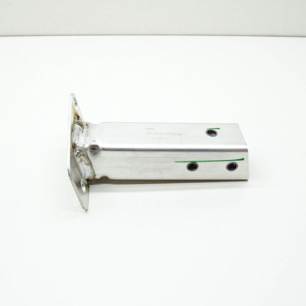 4KE805111A - NEW AUDI E-TRON GEN RADIATOR LOCK CARRIER LEFT SIDE MEMBER 4KE805111A ORIGINAL