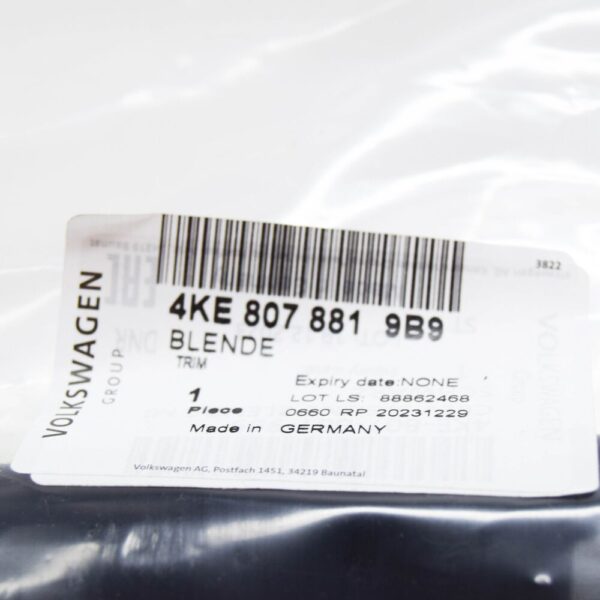 4KE8078819B9 - Audi E-Tron Gen Rear Center Bumper Trim 4KE8078819B9 NEW GENUINE