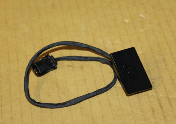 4KE810774 - NEW AUDI E-TRON GEN CHARGING FLAP PUSH BUTTON 4KE810774