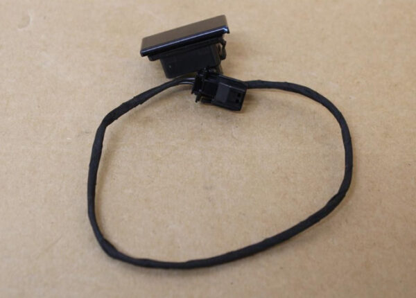 4KE810806 - NEW AUDI E-TRON GEN CHARGING FLAP PUSH BUTTON 4KE810806