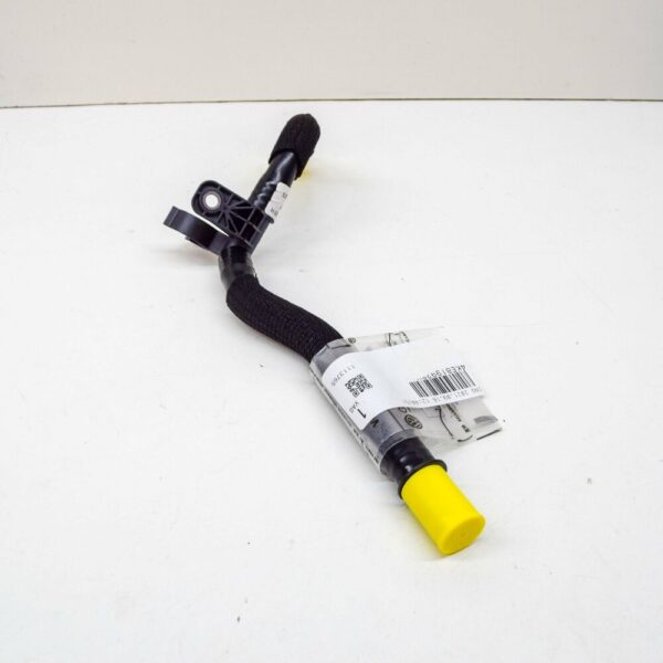 4KE819928H - NEW AUDI E-TRON WATER COOLANT SUPPLY HOSE 4KE819928H ORIGINAL