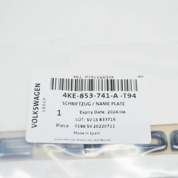 4KE853741AT94 - NEW AUDI E-TRON GT REAR TAILGATE BADGE 4KE853741AT94