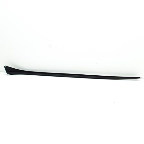 4KE8543279B9 - NEW AUDI E-TRON SPORTBACK FRONT WINDSHIELD LEFT WATER DEFLECTOR 4KE8543279B9