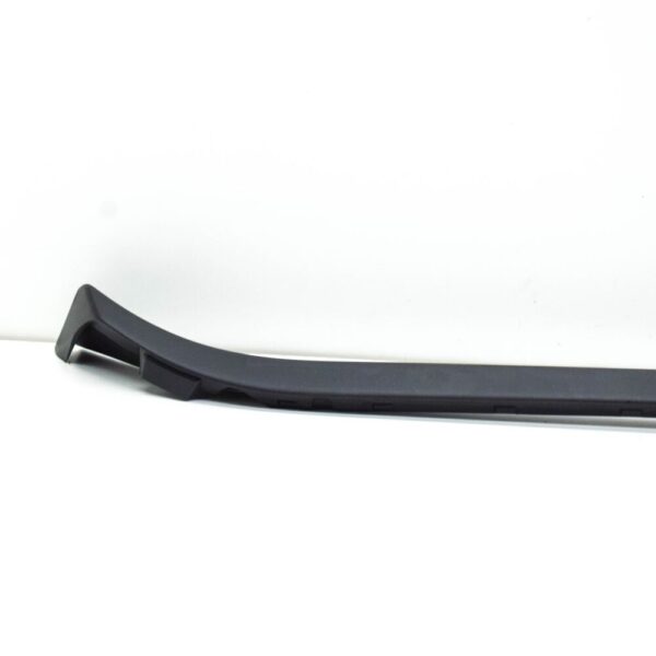 4KE8543279B9 - NEW AUDI E-TRON SPORTBACK FRONT WINDSHIELD LEFT WATER DEFLECTOR 4KE8543279B9