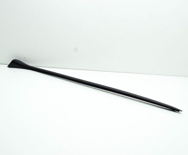 4KE854328 - Audi E-Tron Sportback Front Right Windshield Water Deflector 4KE8543289B9 NEW