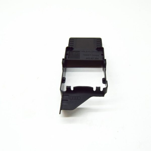 4KE907694 - NEW AUDI E-TRON SPORTBACK GEA RIGHT SIDE CONTROL UNIT SHIELD 4KE907694 ORIGINAL
