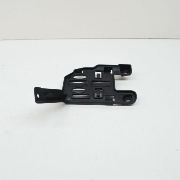 4KE907911A - NEW AUDI E-TRON GEN FRONT LEFT BLIND SPOT WARNING SENSOR BRACKET 4KE907911A