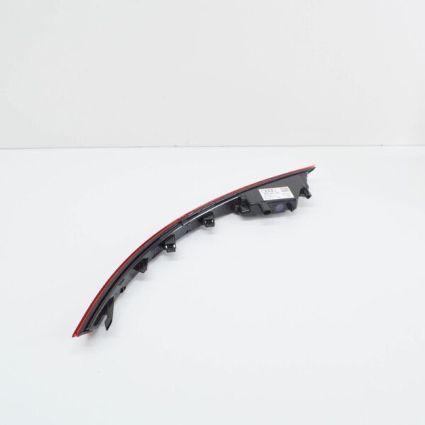 4KE945702 - NEW AUDI E-TRON SPORTBACK GEA REAR RIGHT BUMPER REFLECTOR 4KE945702 ORIGINAL