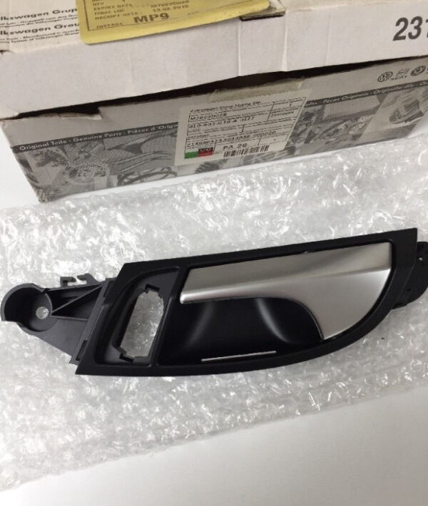 4L0837019AH77 - AUDI Q7 FRONT DOOR LEFT INNER ACTUATOR HANDLE NERO BLACK 4L0837019AH77 07-14
