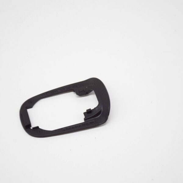 4L0837211 - Audi Q7 4L front exterior door handle rear pad 4L0837211 NEW REAL