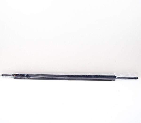4L0837477 - Audi Q7 4L Front Left Door Window Outside Gasket 4L0837477 NEW REAL
