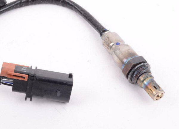 4L0906262L - NEW AUDI Q7 4L LEFT LAMBDA PROBE FRONT CATALYST 4L0906262L ORIGINAL