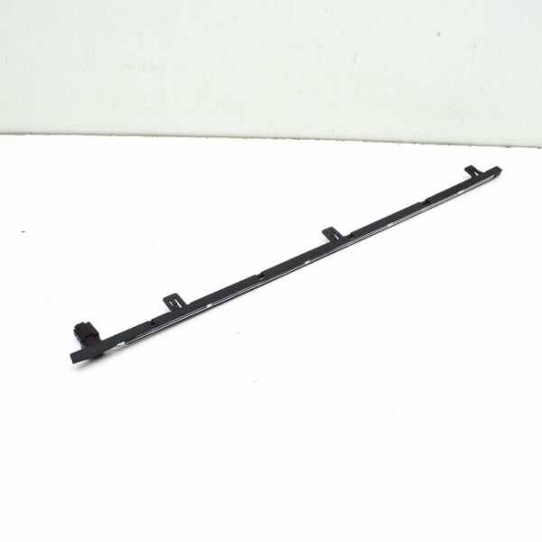 4L0919177 - NEW AUDI Q7 4L REAR LEFT DOOR HANDLE LIGHT STRIP 4L0919177 ORIGINAL