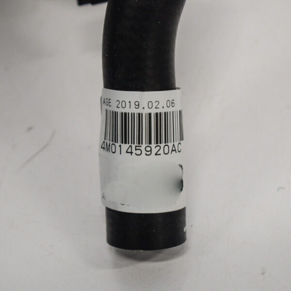 4M0145920AC - NEW AUDI Q7 4M COOLANT PIPE HOSE 4M0145920AC ORIGINAL